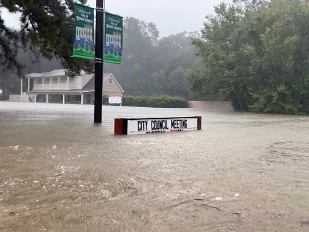 Flooding in Roman Forest, Texas in September 2019 from Tropical Storm Imelda. (Credit:&nbsp;Jill Carlson)