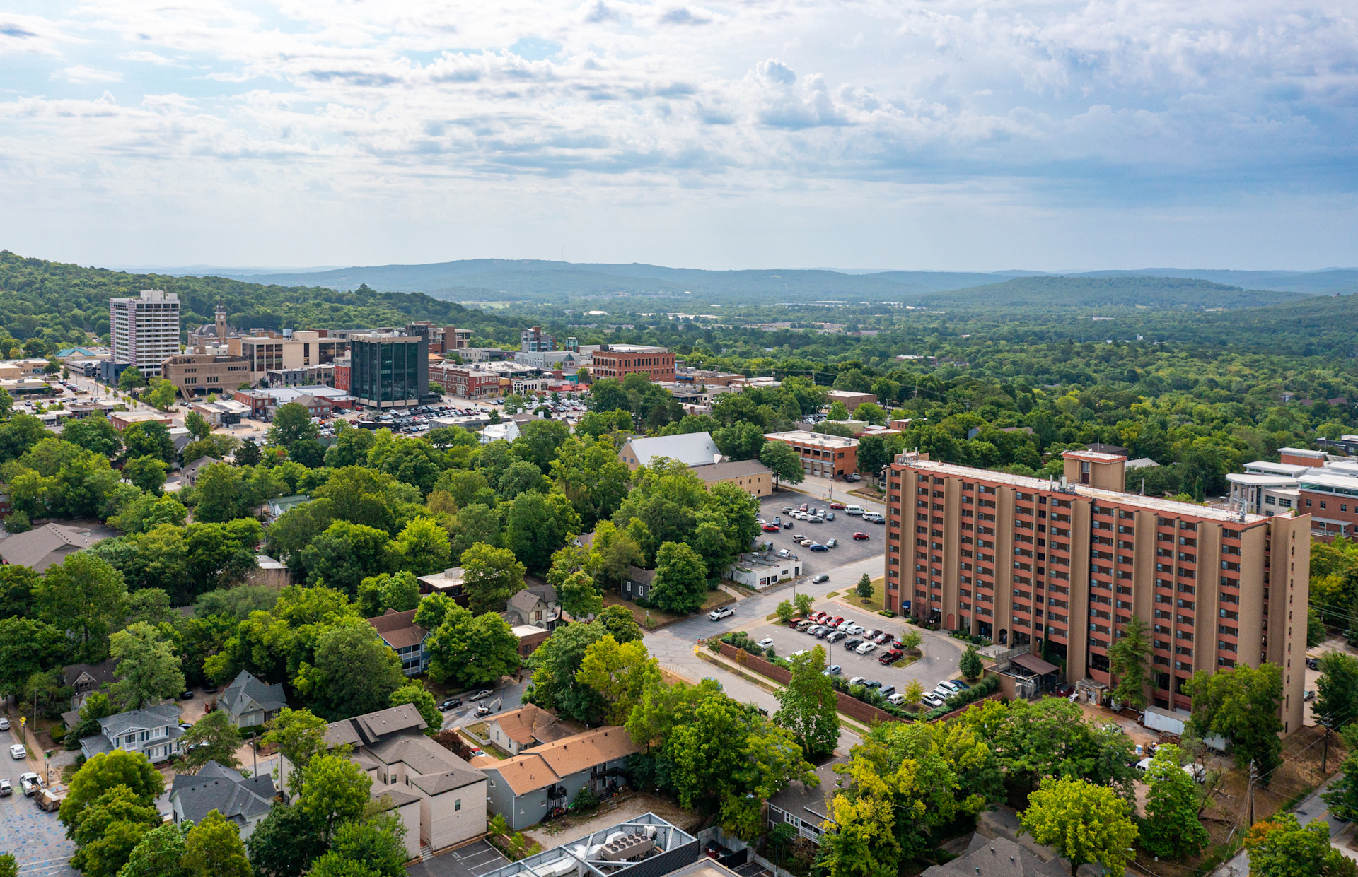 Fayetteville, AR